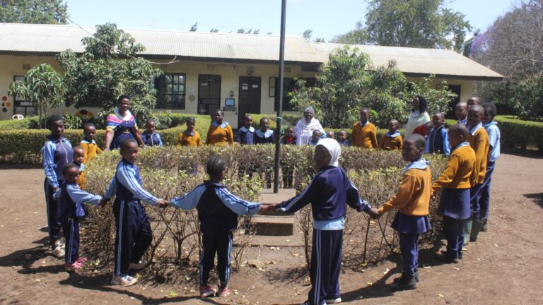 Daycare visit tour with Naramatu Cultural Tours